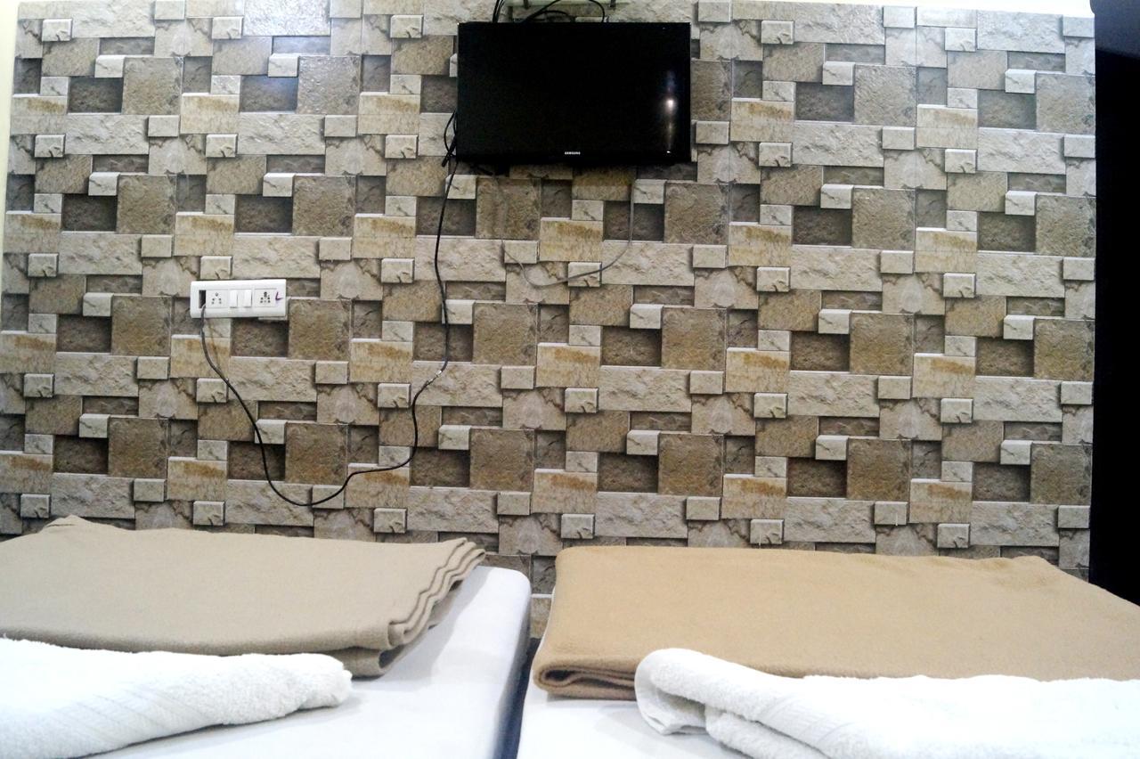 Hotel Zam Zam Palace มุมไบ ภายนอก รูปภาพ